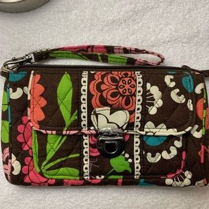 Vera Bradley Pushlock Wristlet in Lola